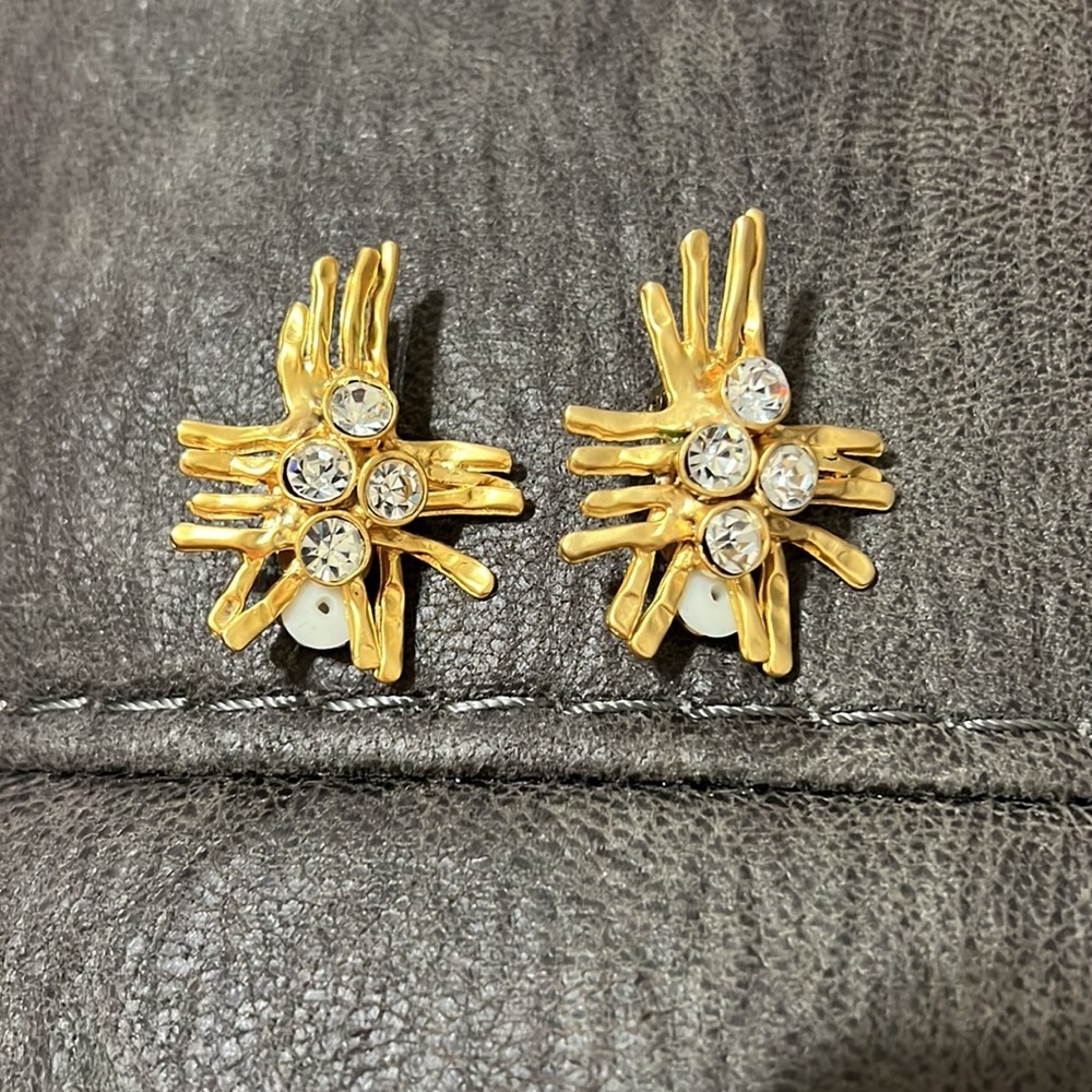Vintage gold earrings